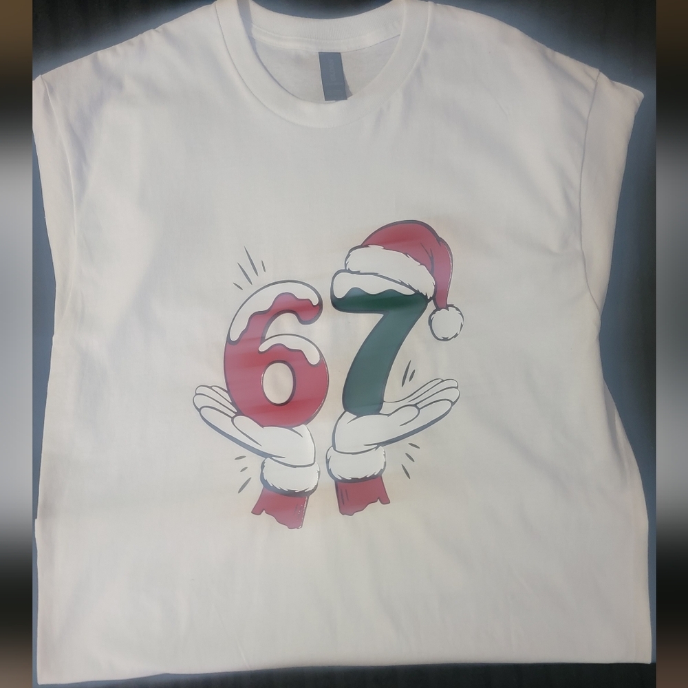 6'7' Christmas Tee